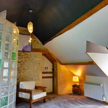 Heritage Stone House With Gourmet Breakfast - D'hotes De Charme Entre Bayeux Et Les Plages Du Debarquement Bed & Breakfast Sommervieu