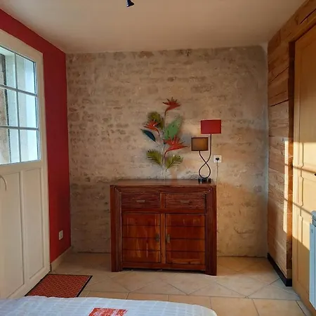 Heritage Stone House With Gourmet Breakfast - D'hotes De Charme Entre Bayeux Et Les Plages Du Debarquement Bed & Breakfast