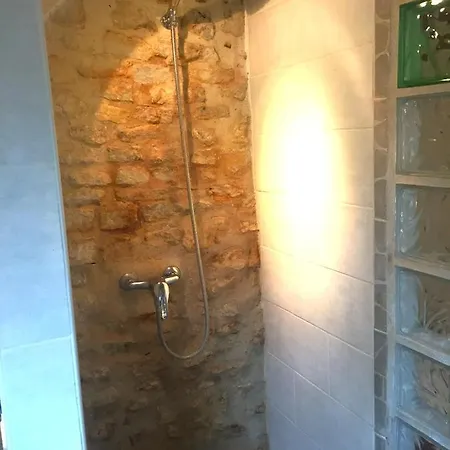 D'hotes De Charme Entre Bayeux Et Les Plages Du Debarquement Bed & Breakfast *