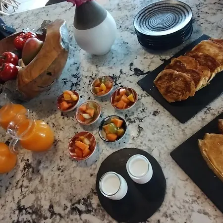 Heritage Stone House With Gourmet Breakfast - D'hotes De Charme Entre Bayeux Et Les Plages Du Debarquement 3* Sommervieu