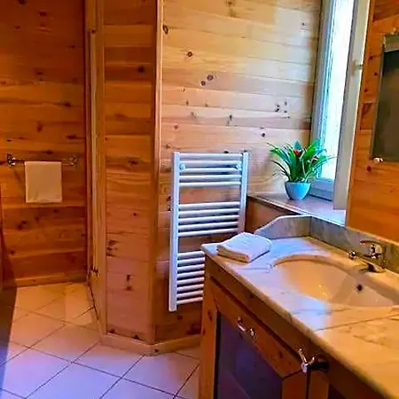 Heritage Stone House With Gourmet Breakfast - D'hotes De Charme Entre Bayeux Et Les Plages Du Debarquement Bed & Breakfast Sommervieu