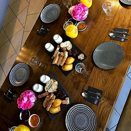 Bed & Breakfast Heritage Stone House With Gourmet Breakfast - D'hotes De Charme Entre Bayeux Et Les Plages Du Debarquement