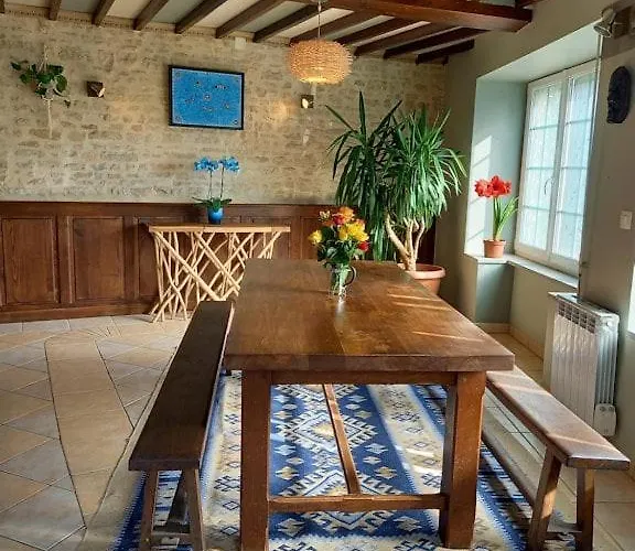 Bed & Breakfast Heritage Stone House With Gourmet Breakfast - D'hotes De Charme Entre Bayeux Et Les Plages Du Debarquement Sommervieu