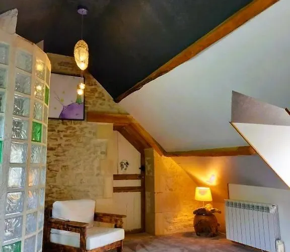 Heritage Stone House With Gourmet Breakfast - D'hotes De Charme Entre Bayeux Et Les Plages Du Debarquement Bed & Breakfast Sommervieu