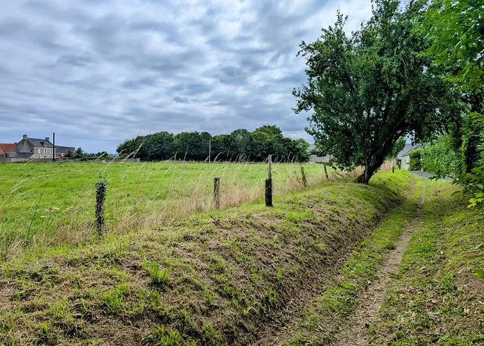 Bed & Breakfast Heritage Stone House With Gourmet Breakfast - D'hotes De Charme Entre Bayeux Et Les Plages Du Debarquement 3*